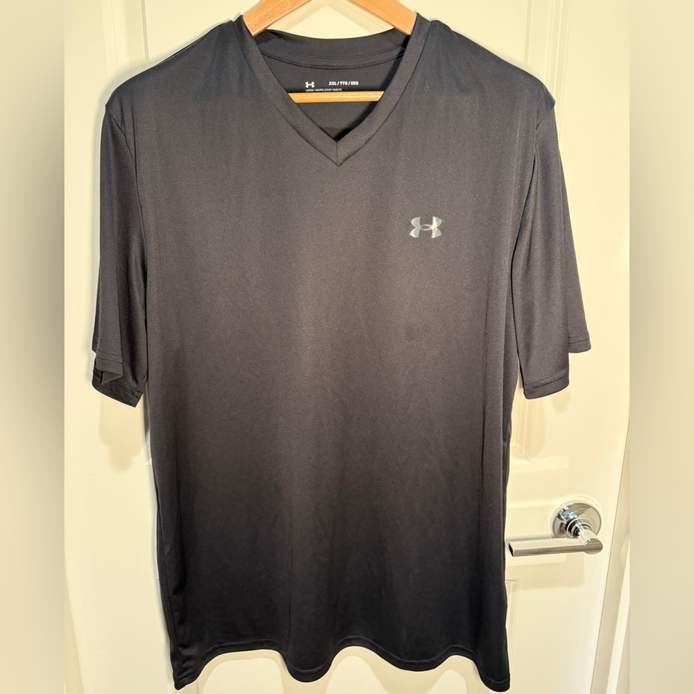 UNDER ARMOUR - Men’s 2XL - Tech Tee - Black - Loose Fit